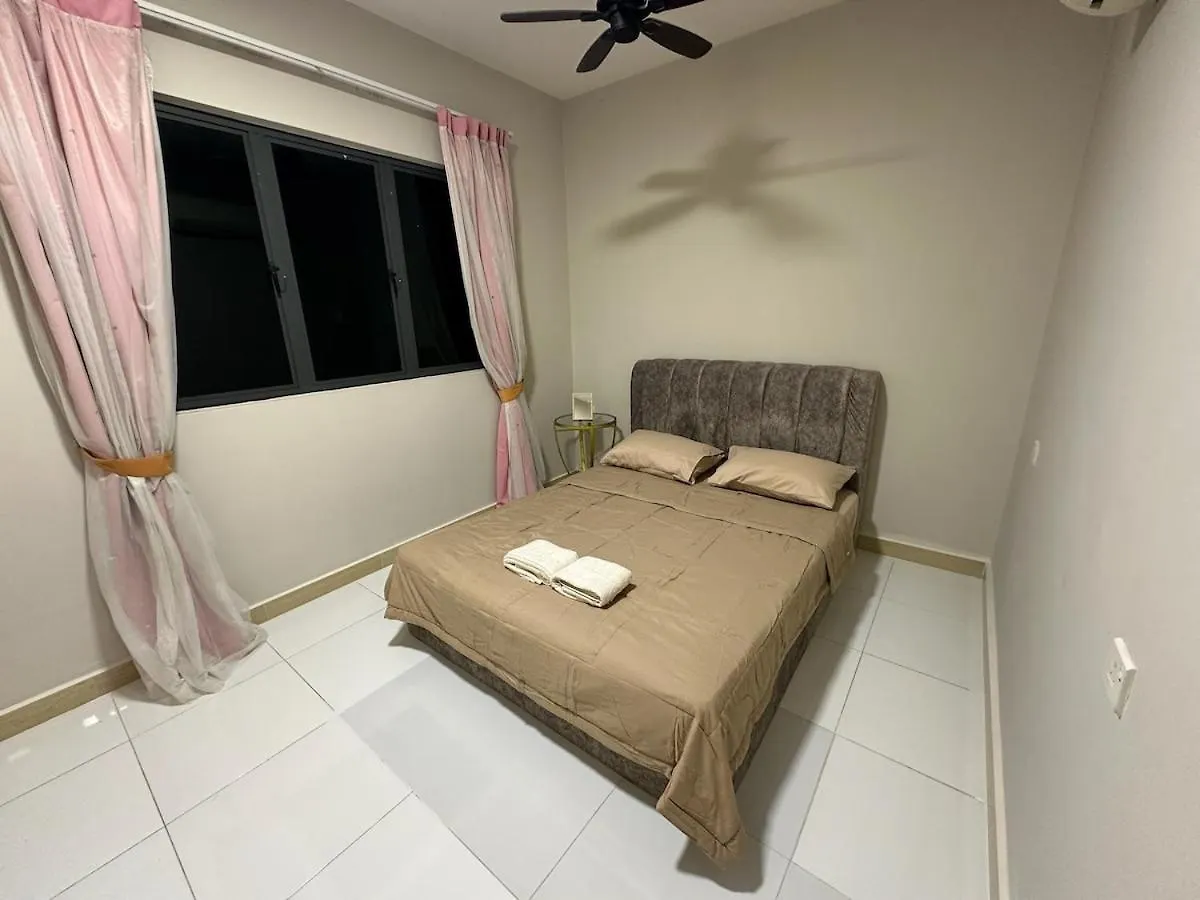 Spacious Apartment In Central Shah Alam