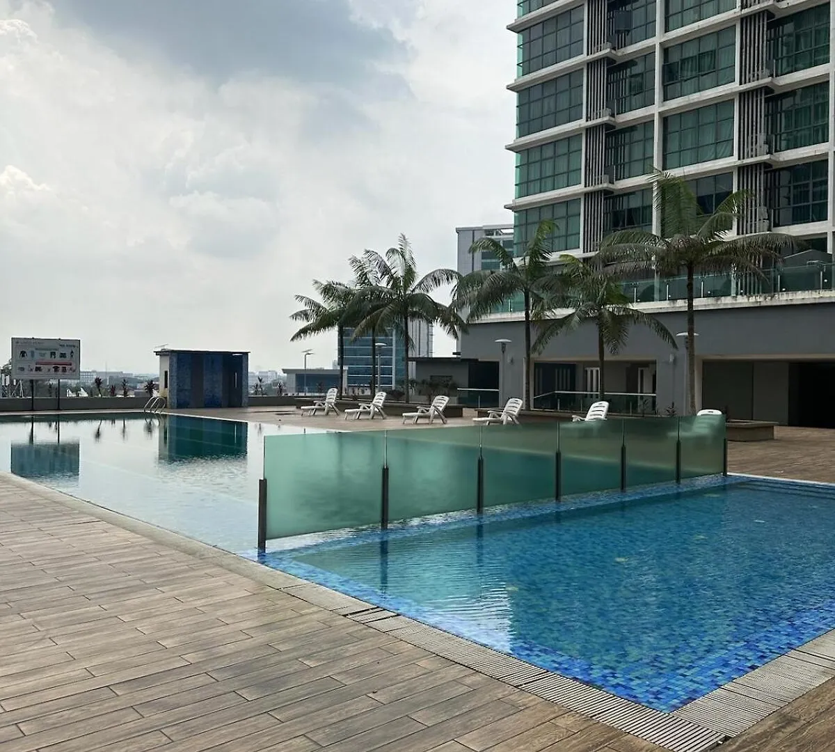 Spacious Apartment In Central Shah Alam 0*,  Malaysia